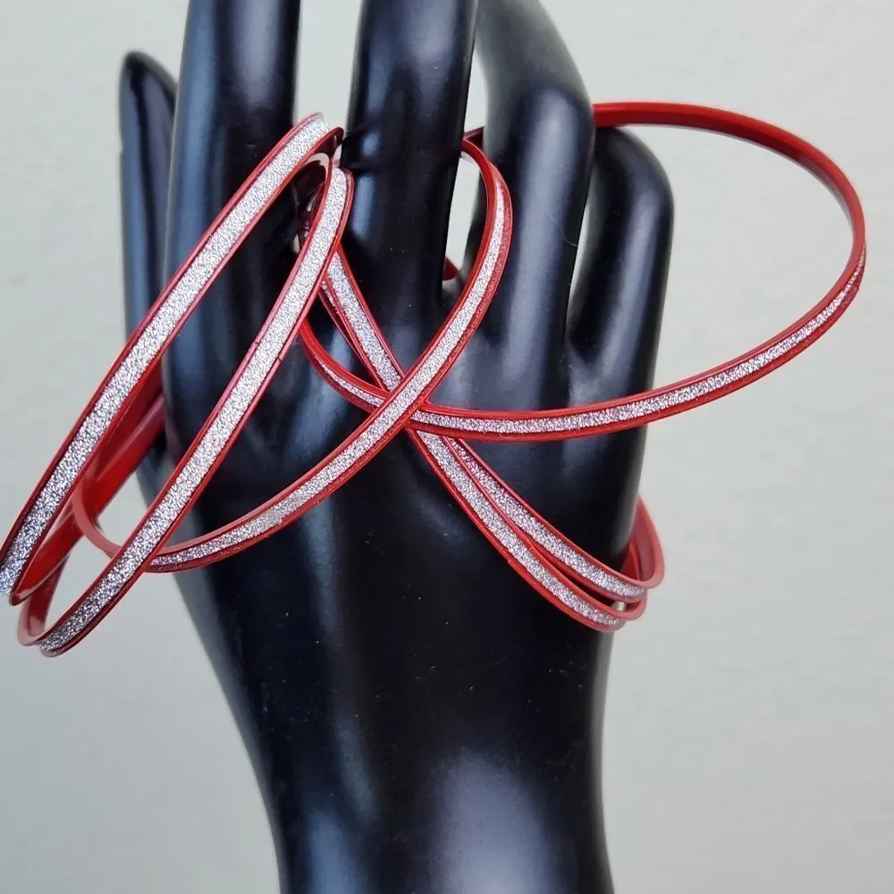 💜Sparkly Red & Silver Sparkly Stackable Metal Bangle Bracelet Set - Picture 4 of 6
